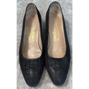 Salvatore Ferragamo Vintage Black Suede Kitten Heel Pumps Business Womens Size 7
